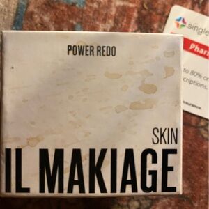 IL MAKIAGE Power Redo Skincare in White